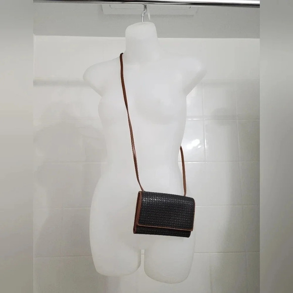 Vintage  pocketbook with long strap - Picture 7 of 7